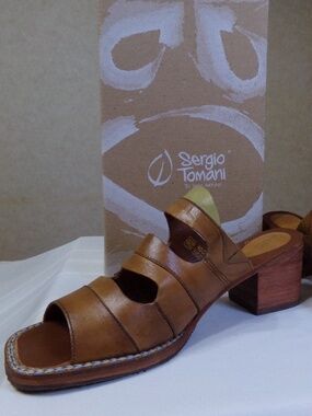 NIB Sergio Tomani Soft Leather Camel x Pistachio, block Heels Sz US 9.5/Euro 40
